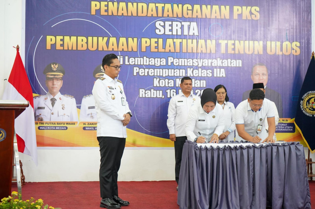Buka Pelatihan Tenun Ulos, Rico Waas Siap Tampilkan Kreasi Warga Binaan Lembaga Pemasyarakatan