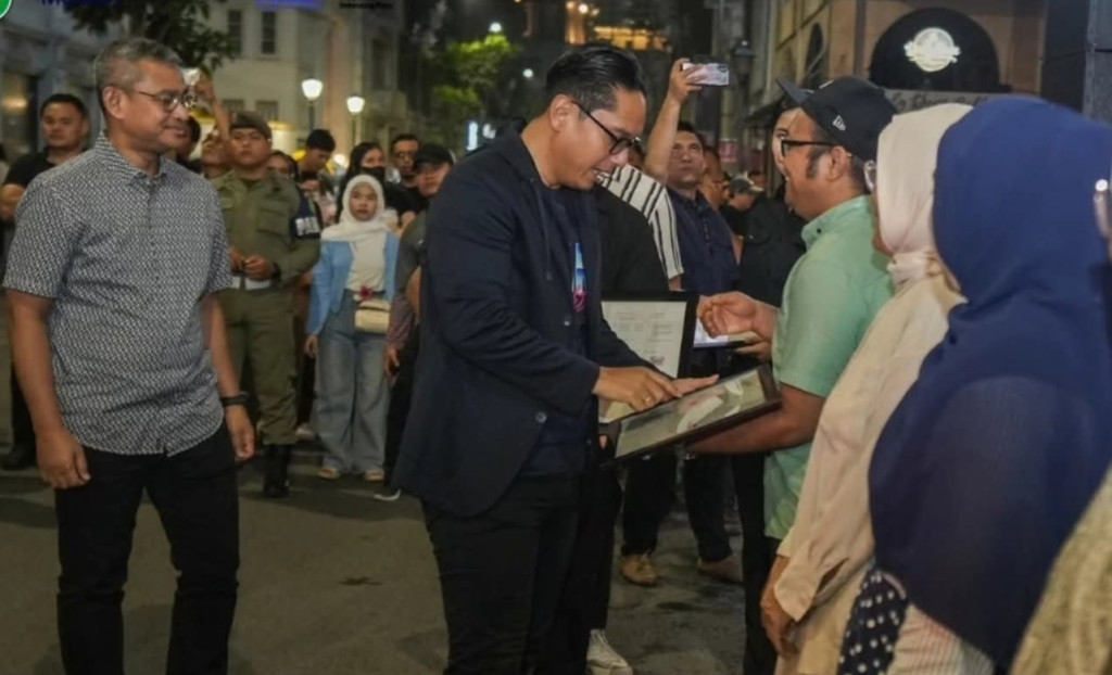 Serahkan Sertifikat HKI, Rico Waas Tegaskan Pemko Medan Dorong Pelaku Ekraf Naik Tingkat