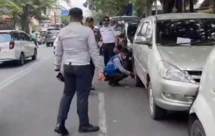 Tertibkan Parkir Sembarangan, Dishub Medan Edukasi Masyarakat Tertib Berlalu Lintas