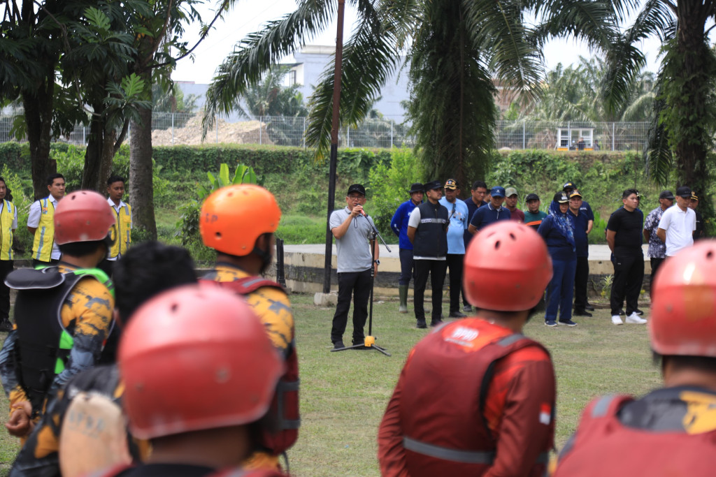 Ratusan Tim Gabungan Dikerahkan, Zakiyuddin Pimpin Pembersihan Sungai Deli