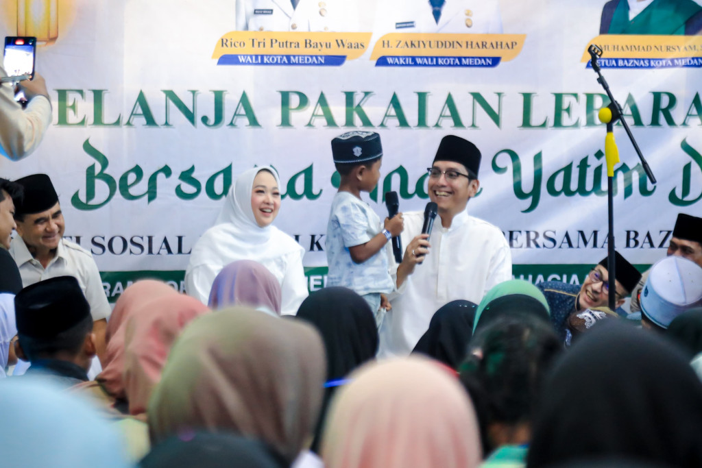 Senyum 400 Anak Diajak Belanja Bareng Wali Kota Medan, Roco Waas: Harus Bahagia di Hari Raya