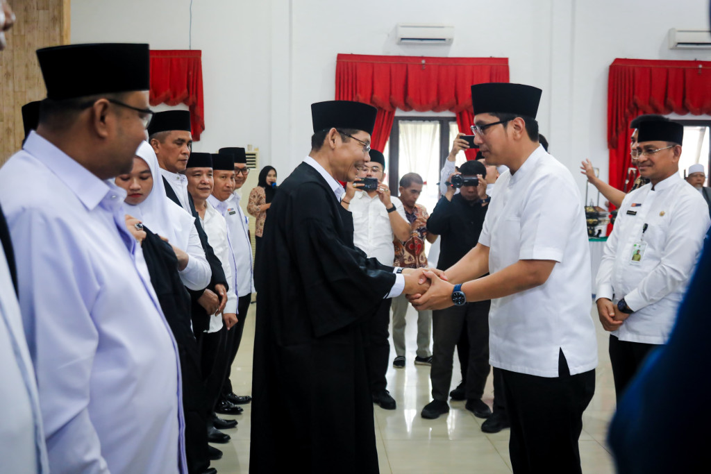 Tekankan Profesionalisme dan Keadilan dalam Penilaian, Rico Waas Lantik Dewan Pengawas dan Dewan Hakim MTQ ke-59