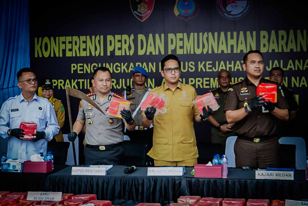 Rico Waas Tegaskan Komitmen Pemko Medan Berantas Narkoba, Pastikan Pecat ASN Terlibat
