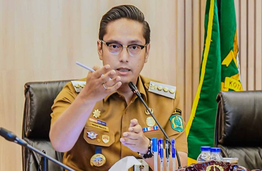 Dukung Penguatan Ekonomi Lokal, Rico Waas Dorong Pedagang dan Pelaku Usaha Terlibat dalam MBG