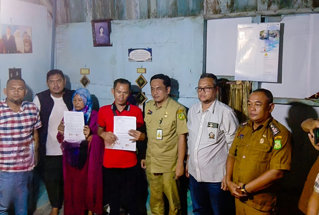 Keluarga Pekerja Meninggal Kecelakaan Kerja di Proyek Islamic Center Medan Terima Santunan