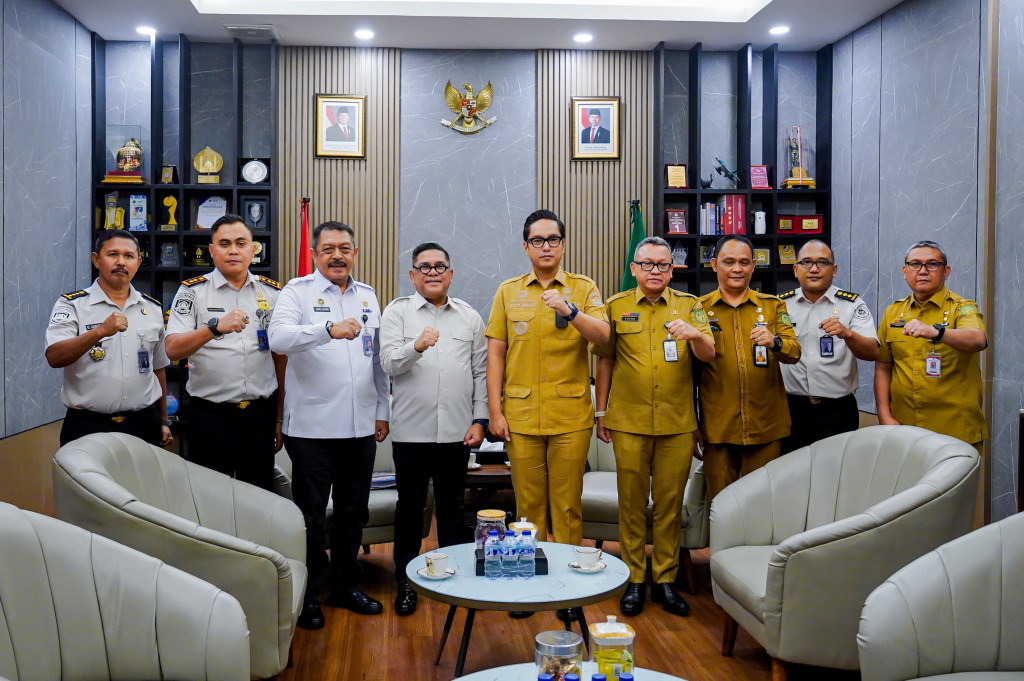Pemko Medan - Imigrasi Sumut Perkuat Sinergi Pengawasan Orang Asing dan Pengungsi