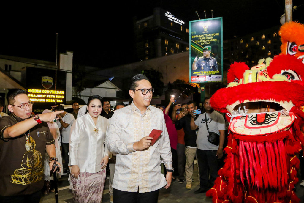 Perayaan Waisak 2570 BE, Rico Waas Ajak Warga Medan Rawat Harmoni dan Tebar Kedamaian