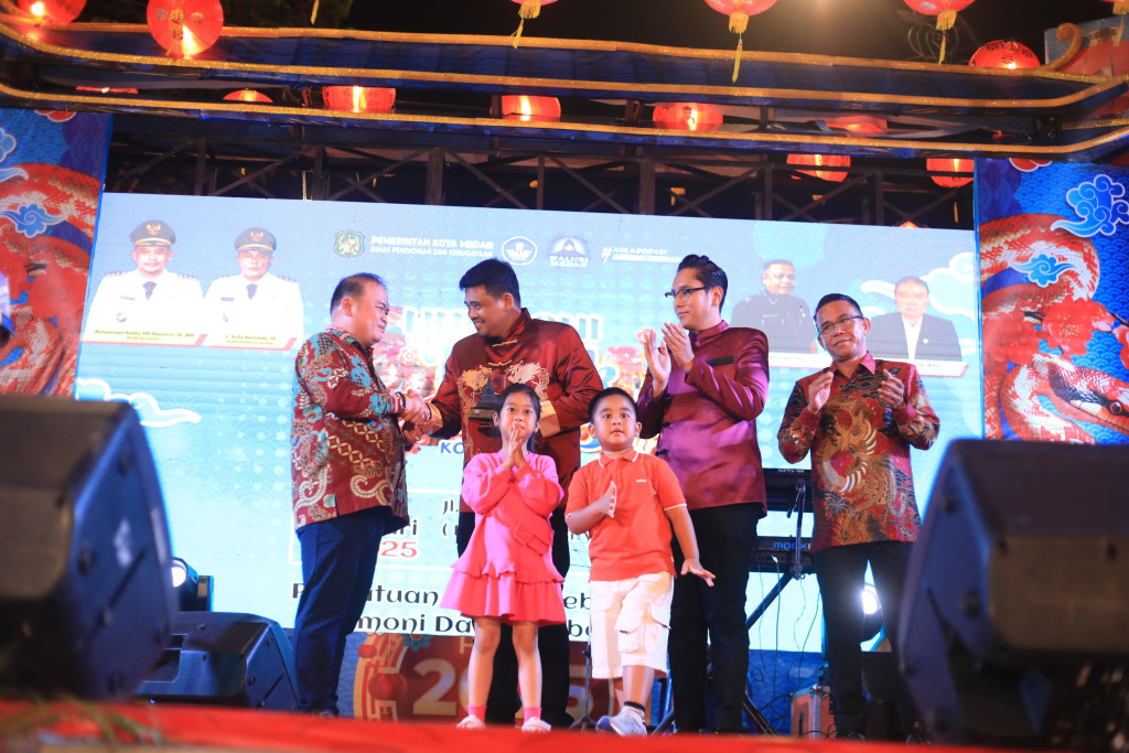 Harmoni Imlek 2025, Bobby Nasution Ajak Masyarakat Hidup Bergandengan dalam Keberagaman