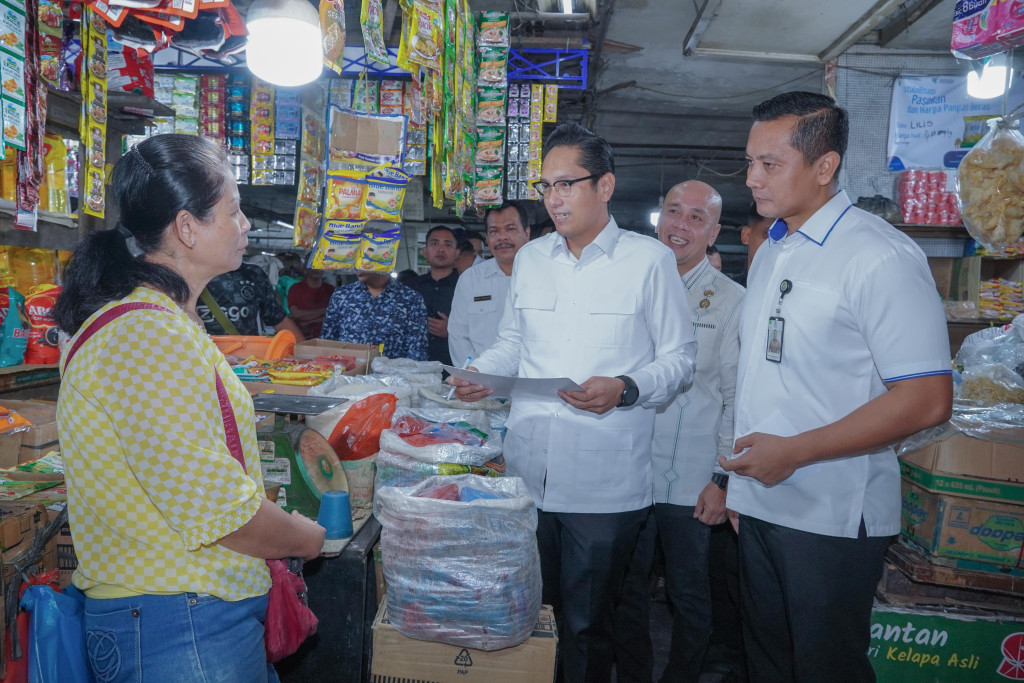 Antisipasi Kenaikan di Bulan Puasa, Rico Waas Pantau Harga Bahan Pokok di Pasar Petisah