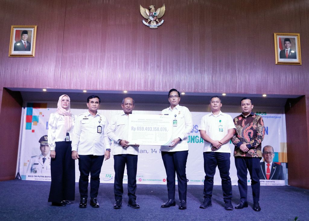 Banyak Manfaatnya, Rico Waas Minta Tiap Kepling Ajak 25 Warganya Ikut BPJS Ketenagakerjaan